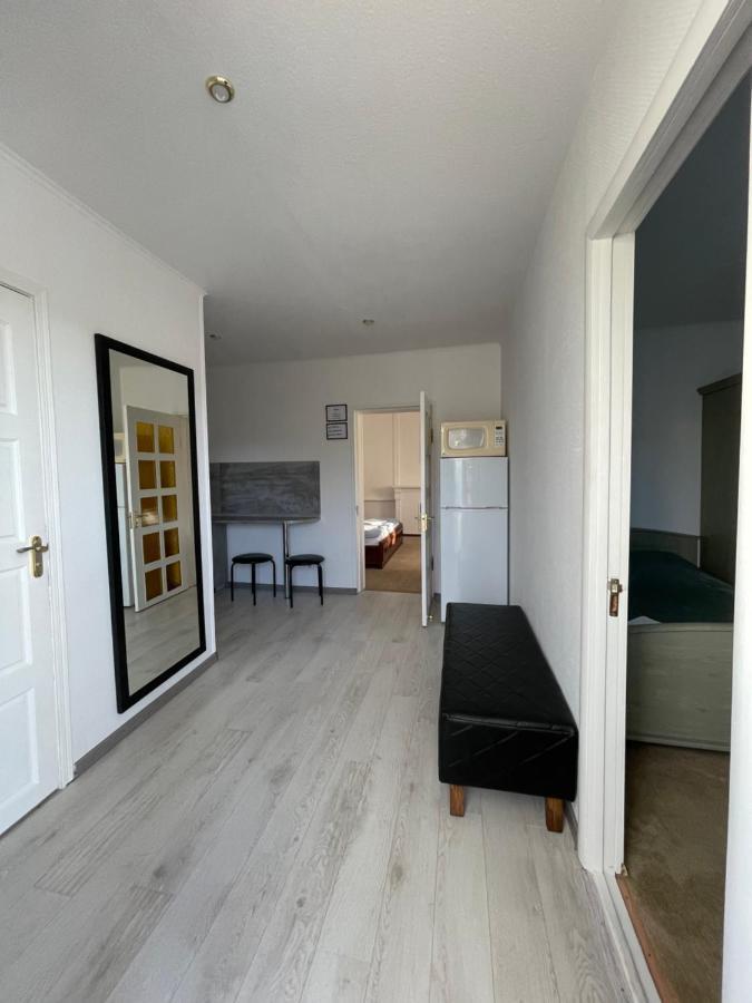 Apartments With Kitchen And Garden キエフ エクステリア 写真